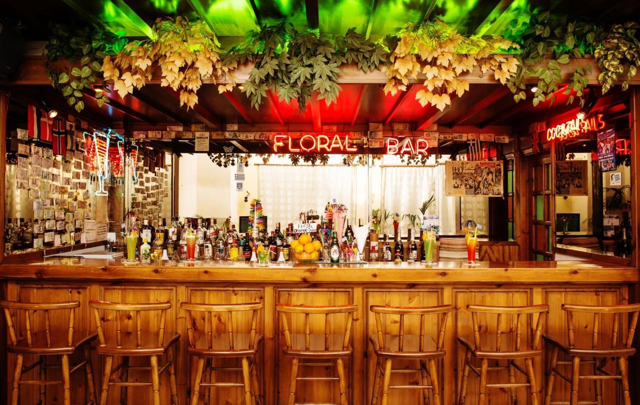 Floral Hotel Херсониссос Экстерьер фото